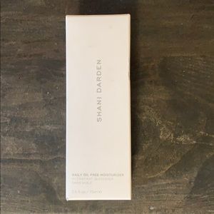 Shani Darden Daily Oil Free Moisturizer 2.5fl